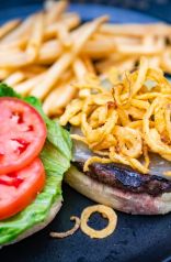 An image of the Longwood Grille and Bar food and atmosphere